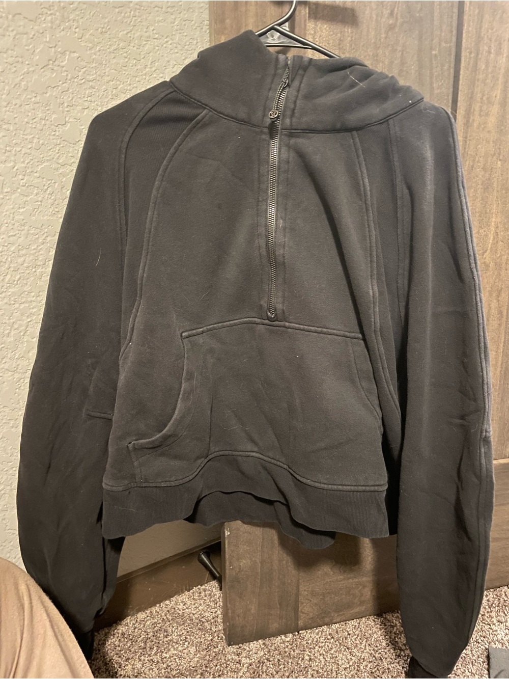 Lululemon Black Scuba
